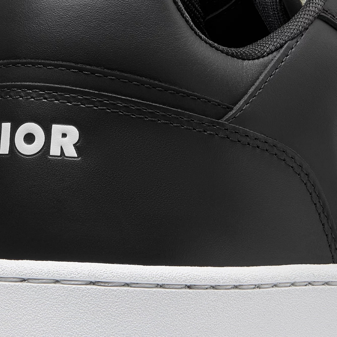 B27 Monogram Black White