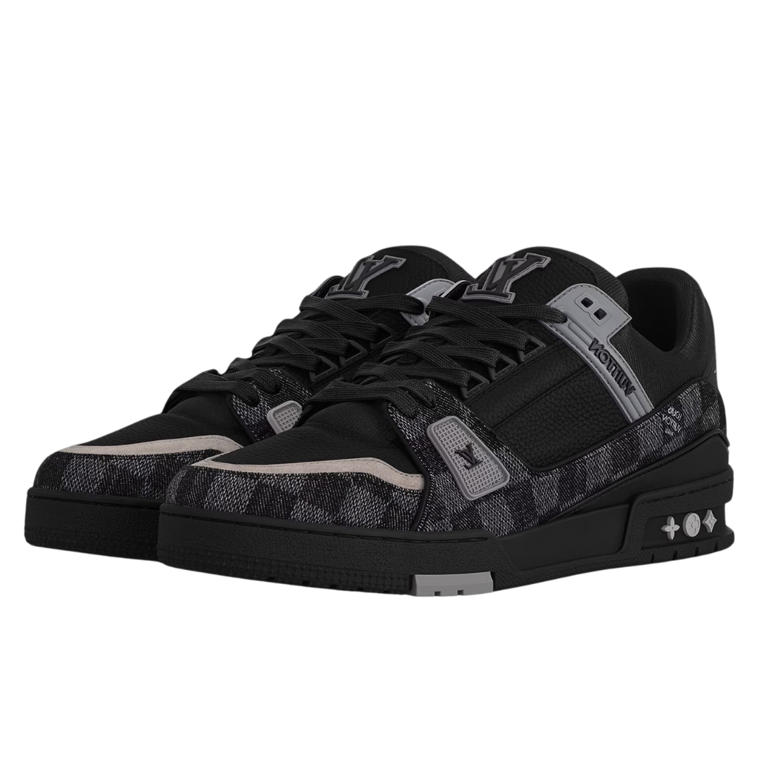 Monogram Trainer