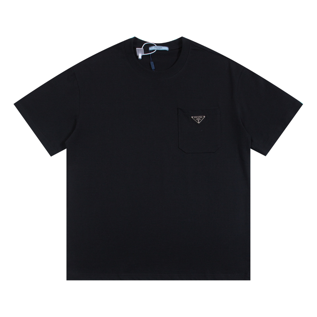 Monogram Badge T-shirt