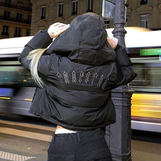 WMNS Irongate Detachable Hooded Puffer Jacket