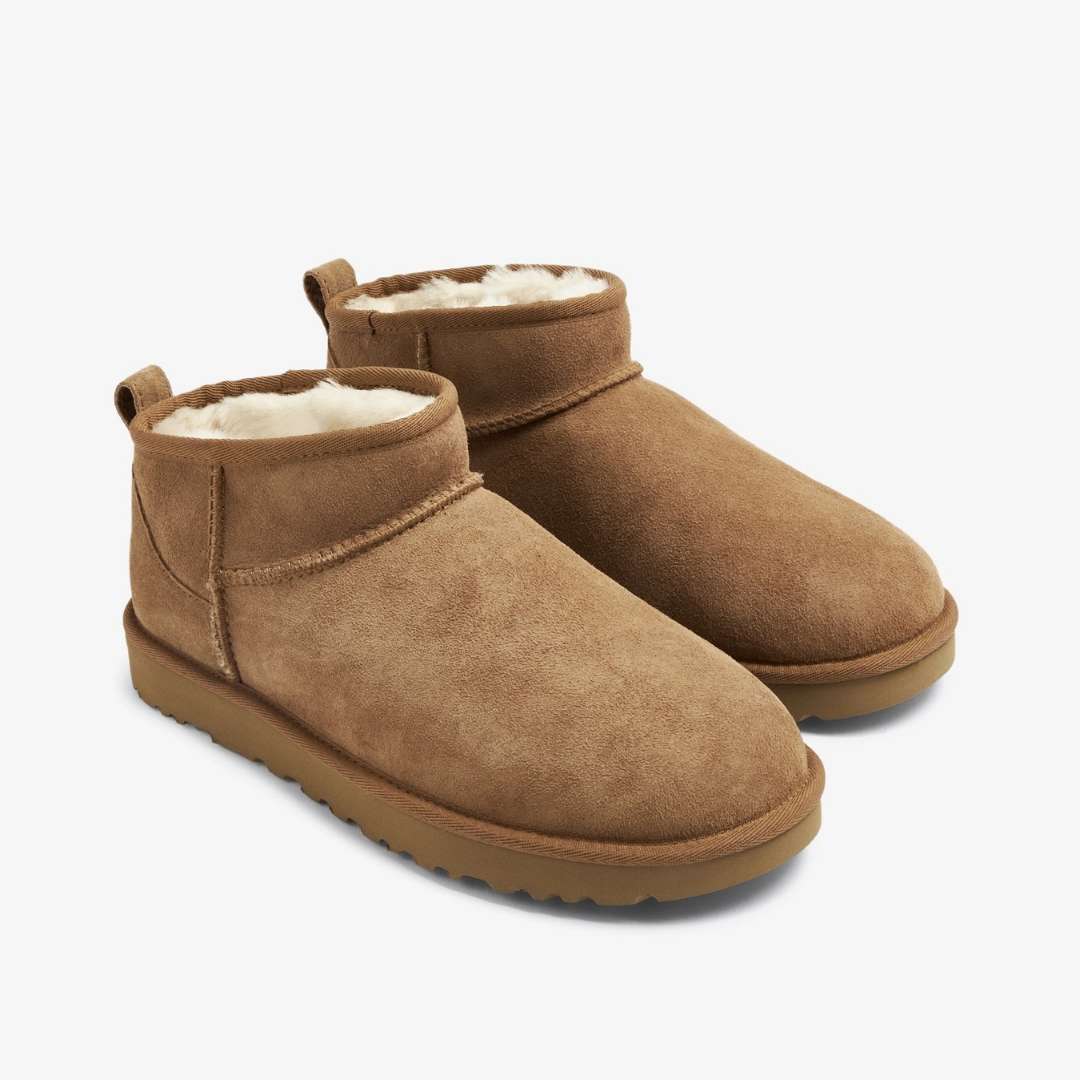 WMNS Classic Ultra Mini boots