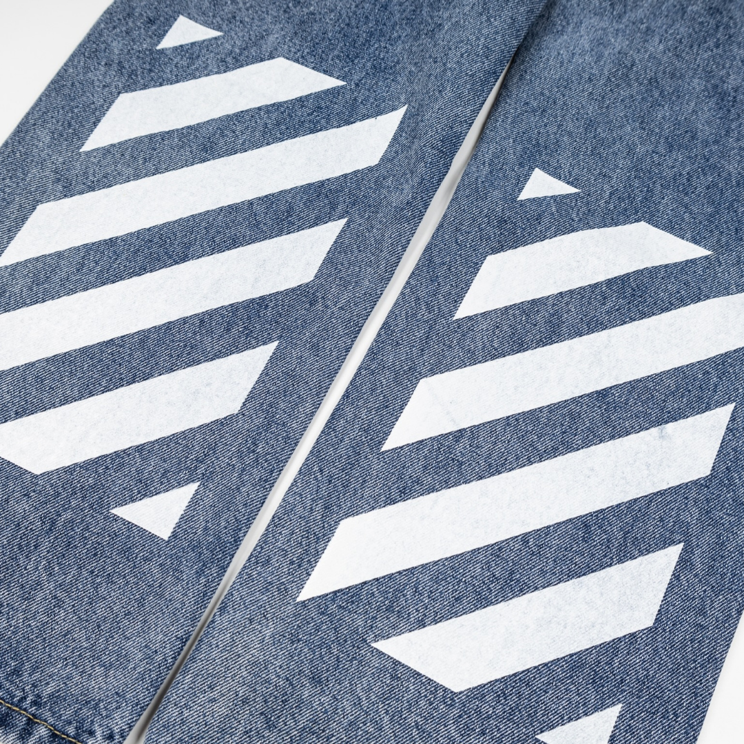 Off Flared Jeans