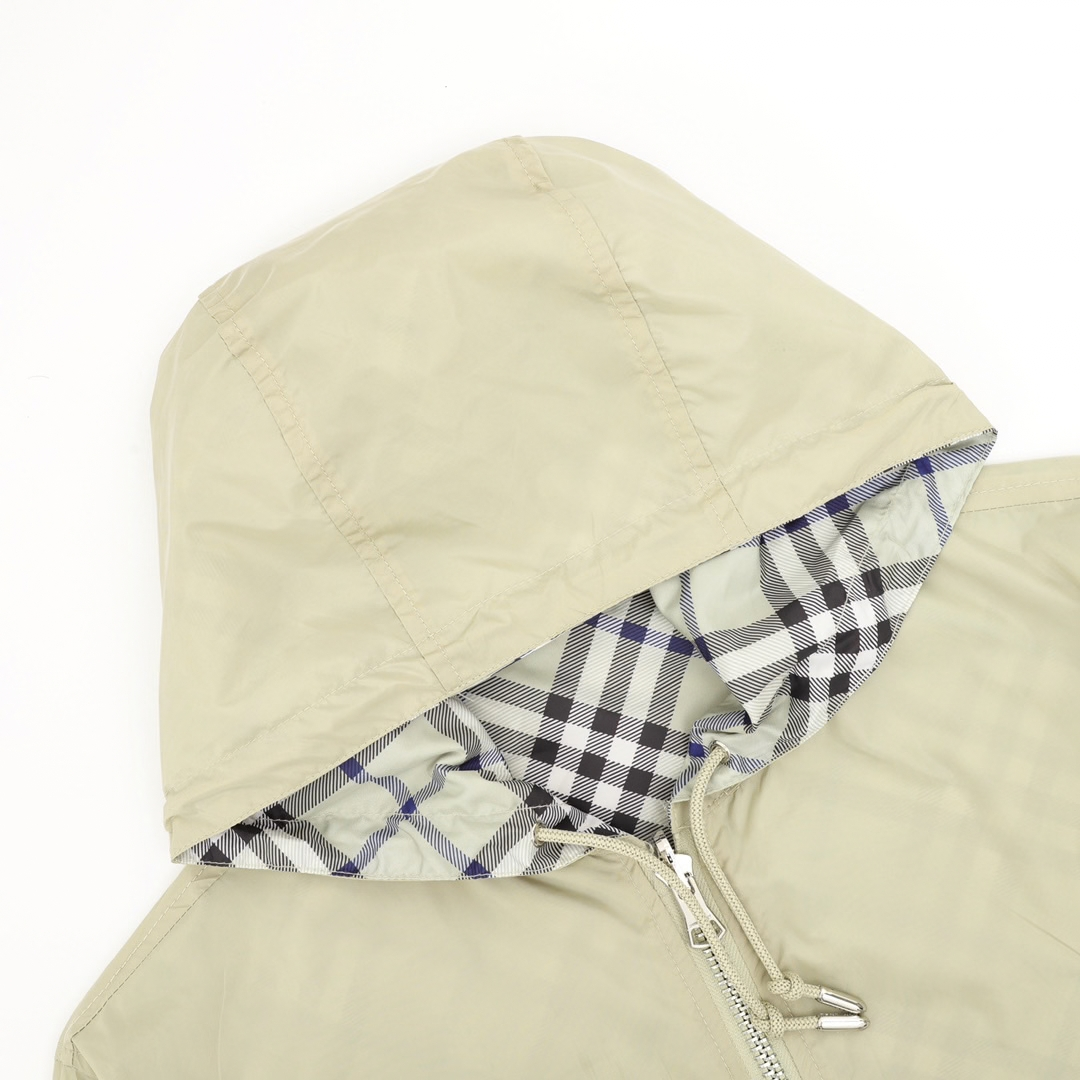 BB Graphic Reversible Windbreaker