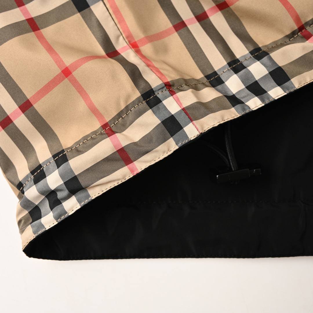 BB Graphic Windbreaker